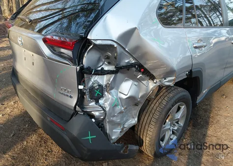 2022 Toyota Rav4 Hybrid Xle z USA, uszkodzony, nr VIN 4T3RWRFV5NU050795